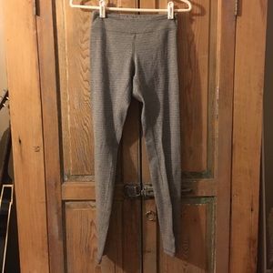 Brandy Melville Grey Ribbed Leggings